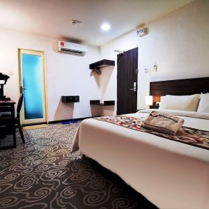 (KUCHING) Homestay hotel 2 Day 1 Night